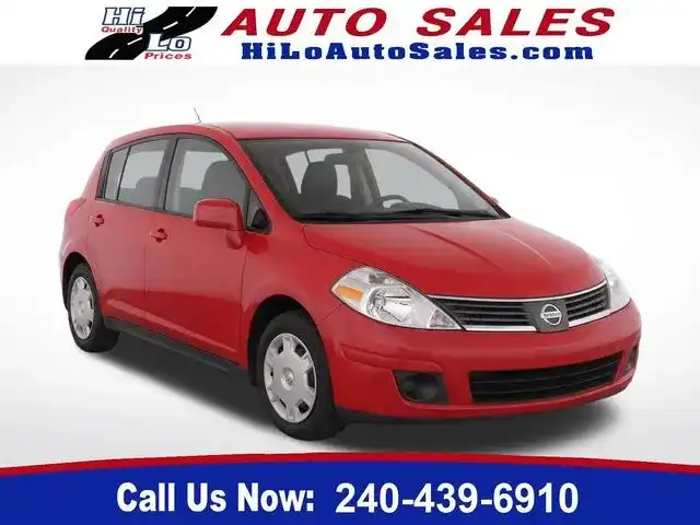 2008 Nissan Versa 1.8 S Auto's photo
