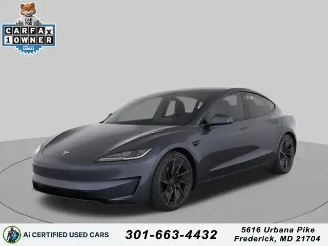 2024 Tesla Model 3 Performance's photo