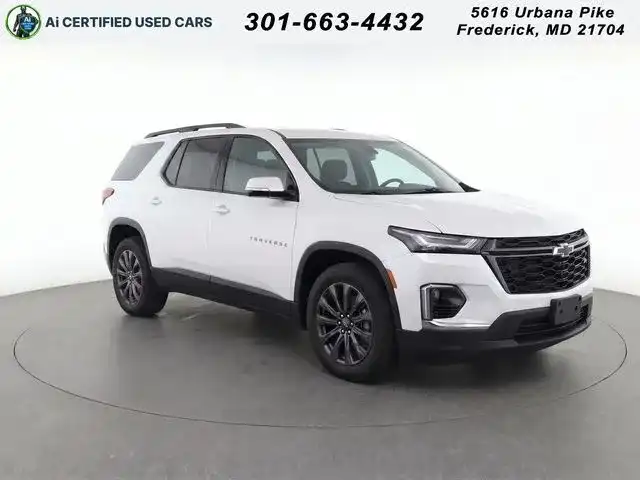 2023 Chevrolet Traverse RS AWD's photo