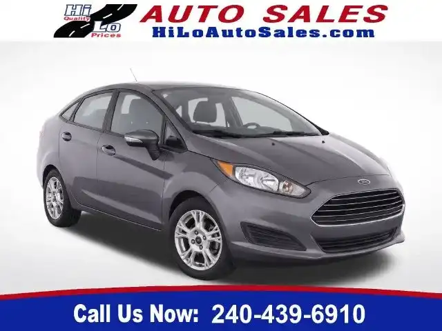 2014 Ford Fiesta SE Sedan's photo