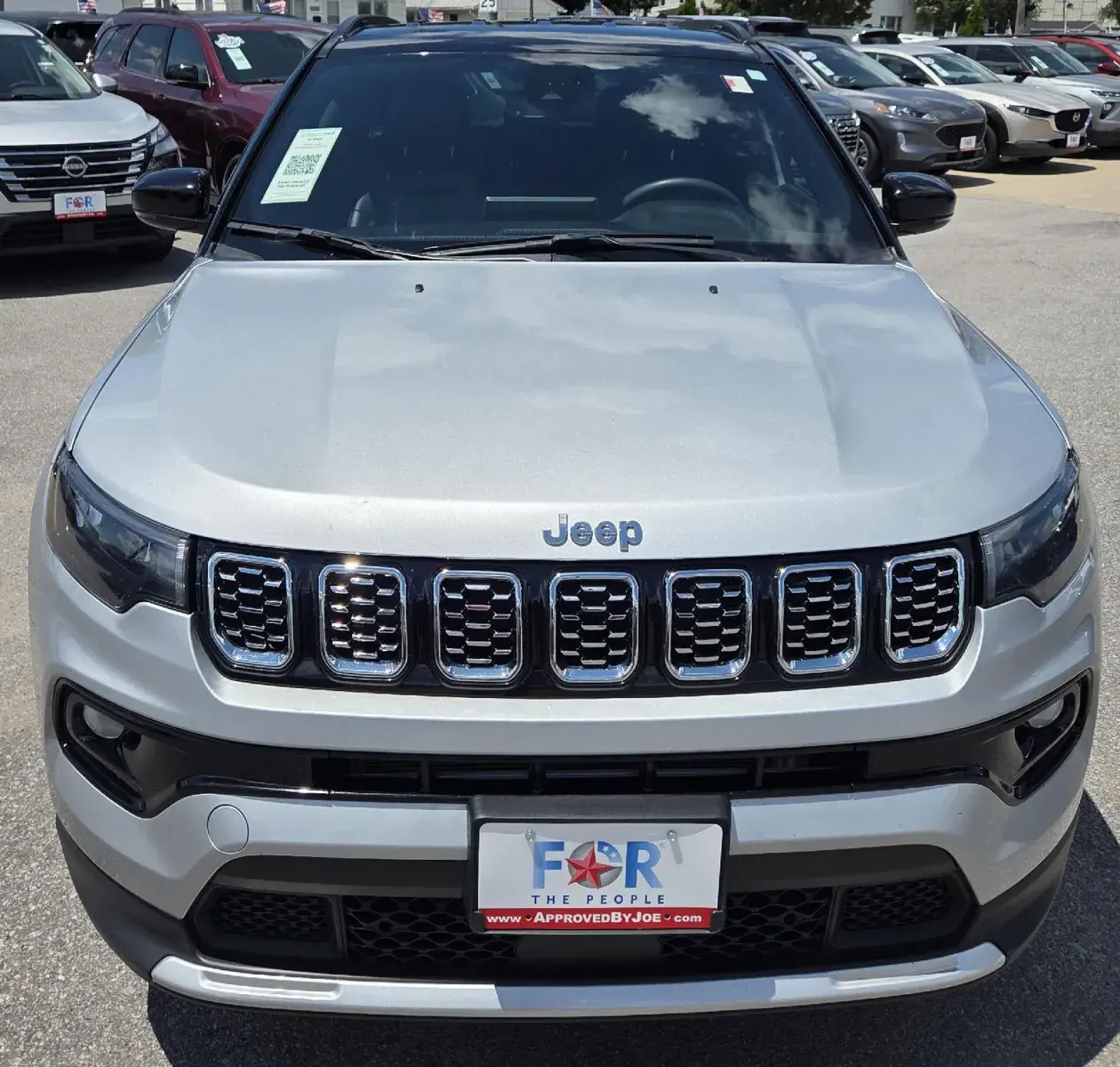 2025 Jeep Compass Limited 4X4 photo 4