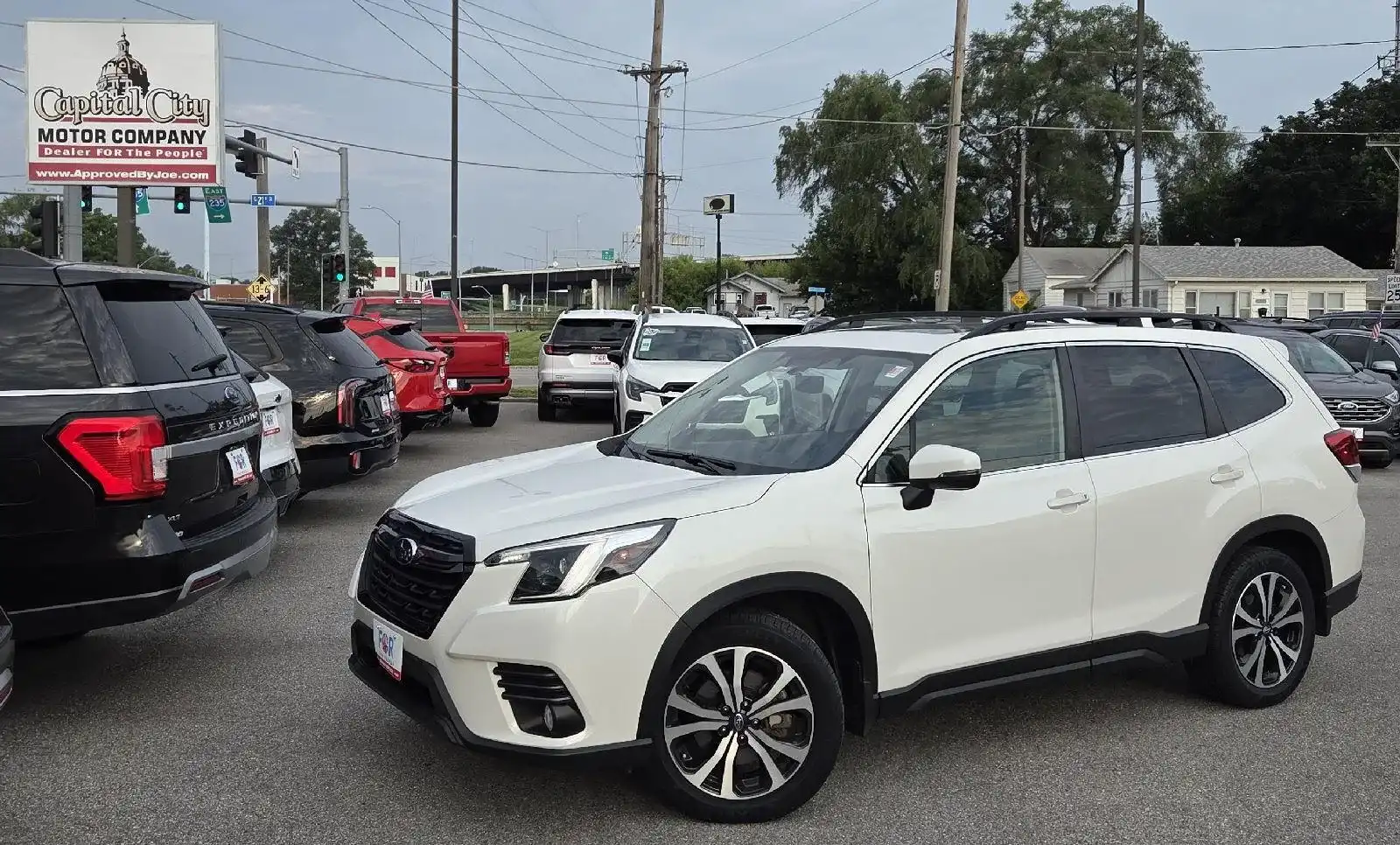 2023 Subaru Forester Limited's photo