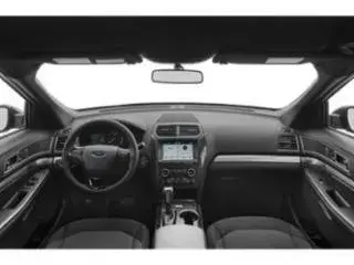2018 Ford Explorer Base 4WD photo 3