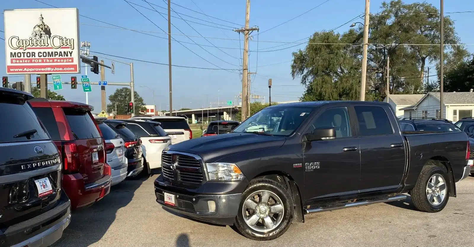 2019 RAM 1500 Classic Big Horn 4WD Crew Cab 5'7's photo