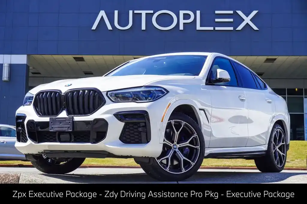2023 BMW X6 M50i xDrive's photo