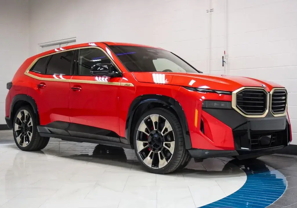 2024 BMW XM Base photo 5