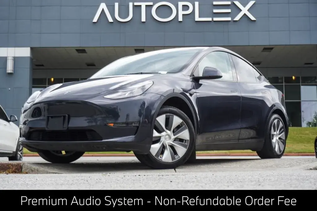 Vehicle Image 1