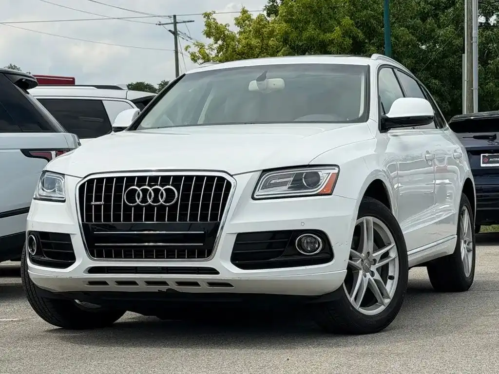 2017 Audi Q5 2.0T quattro tiptronic Premium Plus's photo