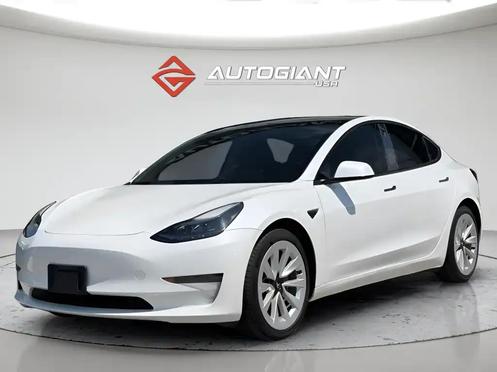 2023 Tesla Model 3 Base's photo