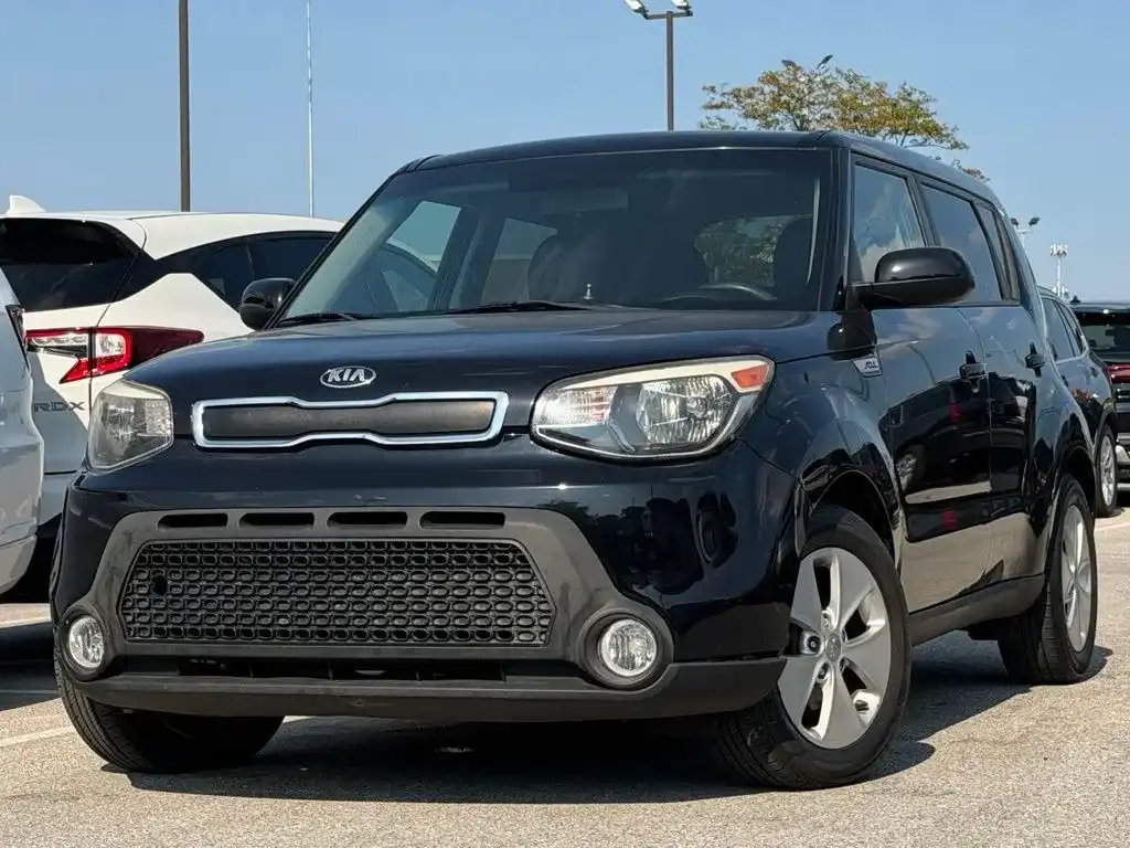 2015 Kia Soul 1.6L Base AT 5-Door's photo
