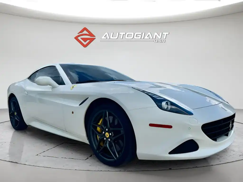 2015 Ferrari California Base's photo