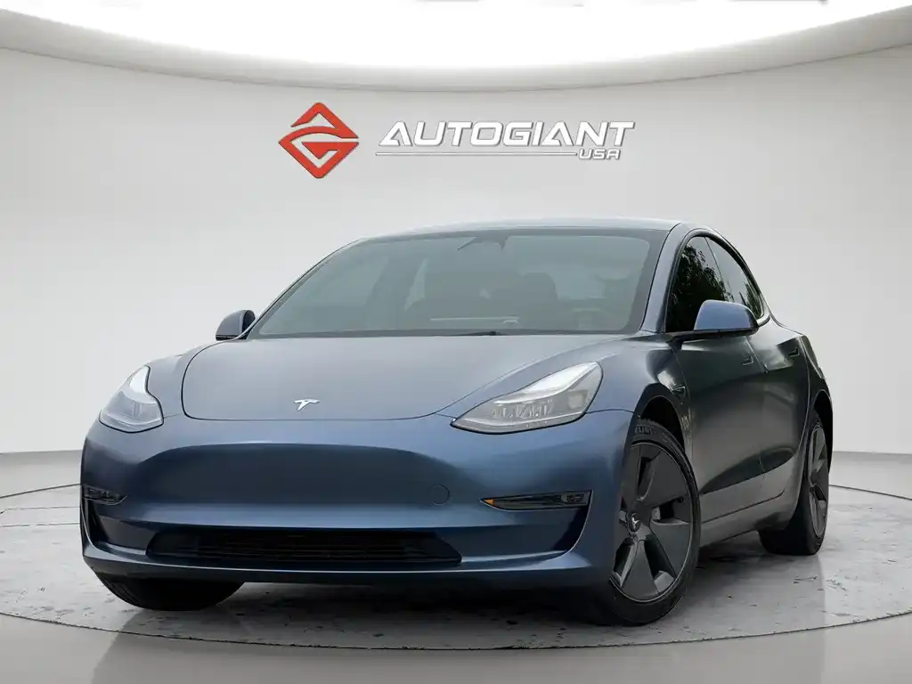 2023 Tesla Model 3 Base's photo