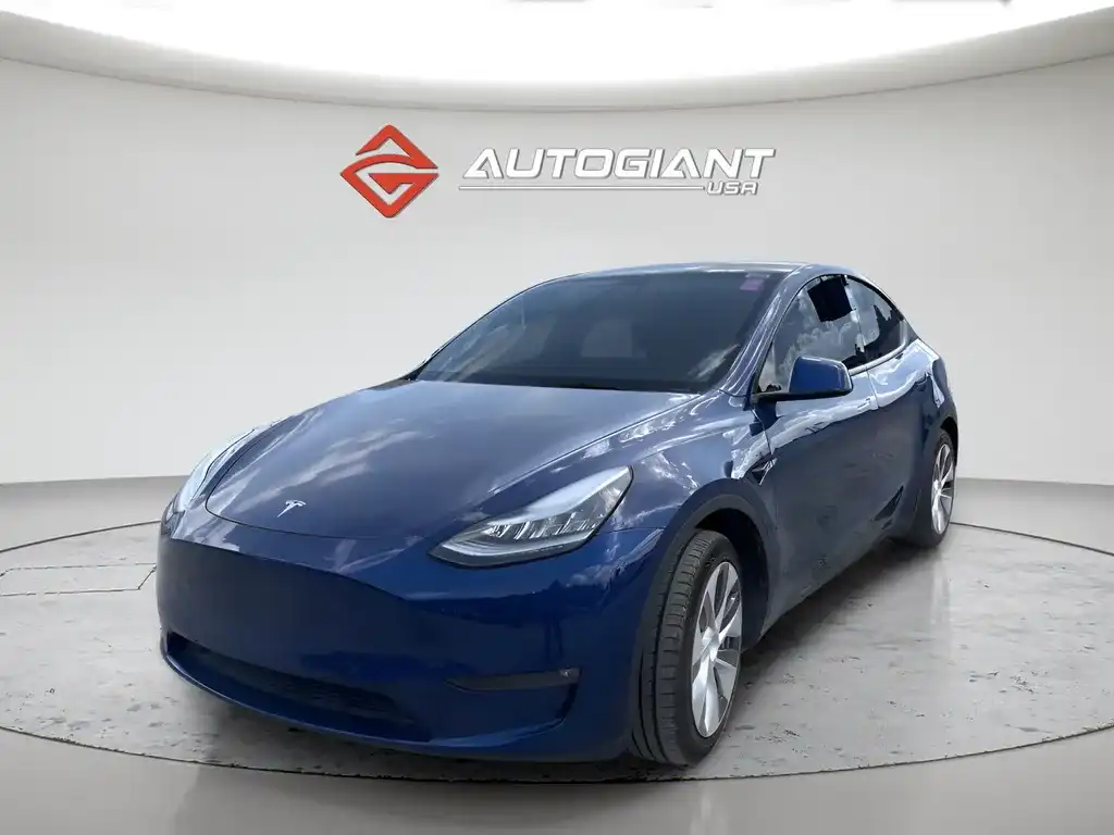2021 Tesla Model Y Standard Range's photo