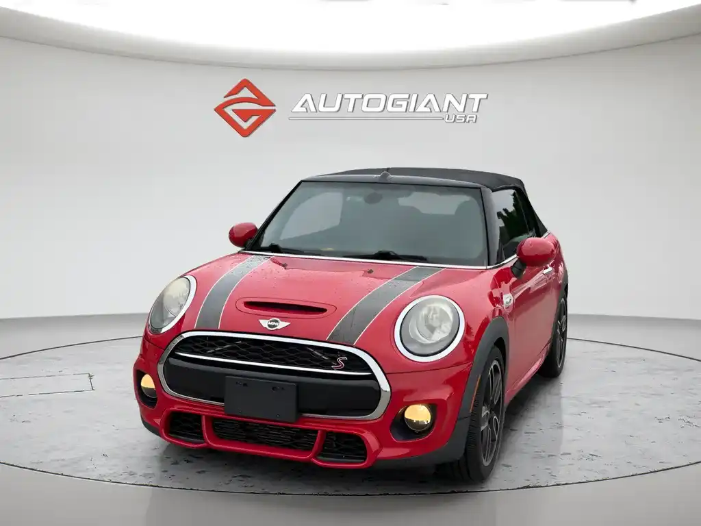 2017 MINI Cooper S Convertible's photo