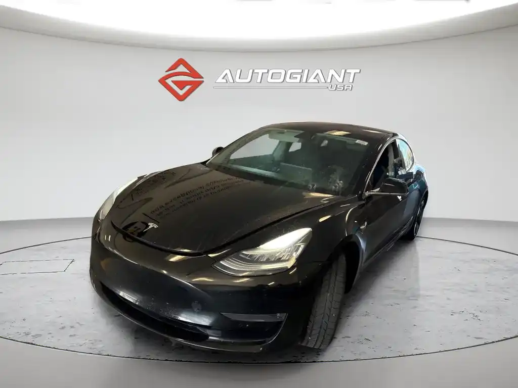 2018 Tesla Model 3 Long Range's photo
