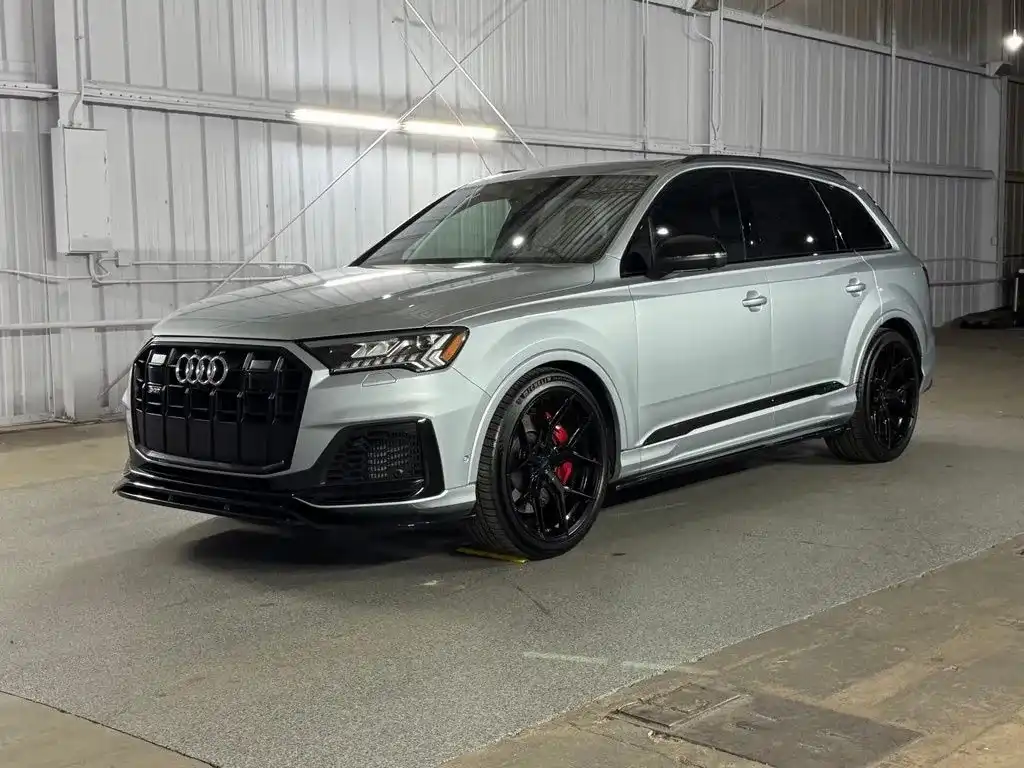 2023 Audi SQ7 Premium Plus quattro Tiptronic's photo