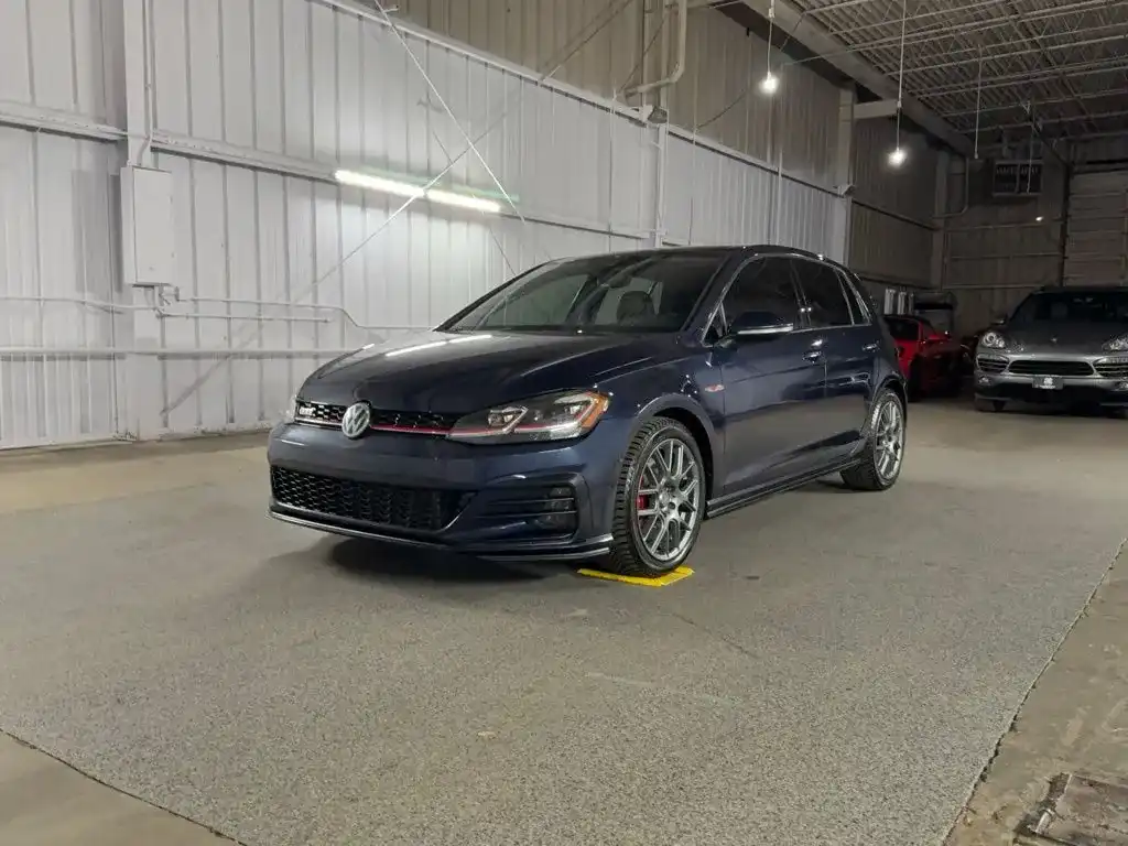 2018 Volkswagen Golf GTI 2.0T Autobahn w/Performance 4dr DSG's photo