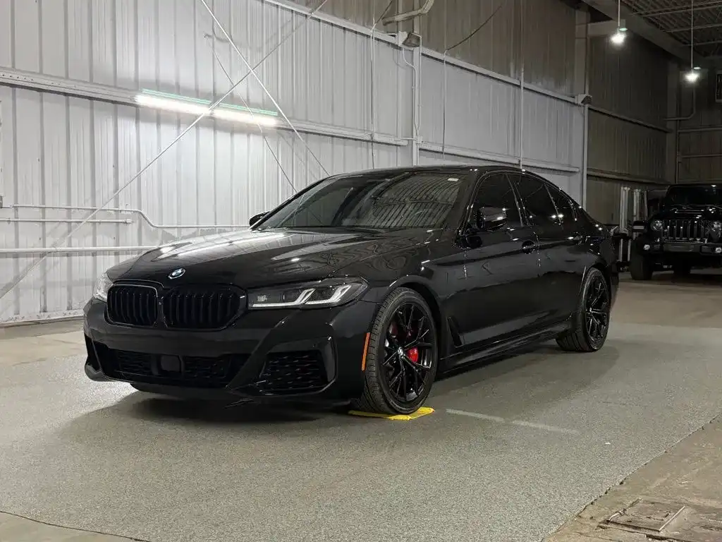 2023 BMW 5 Series M550i xDrive Sedan's photo