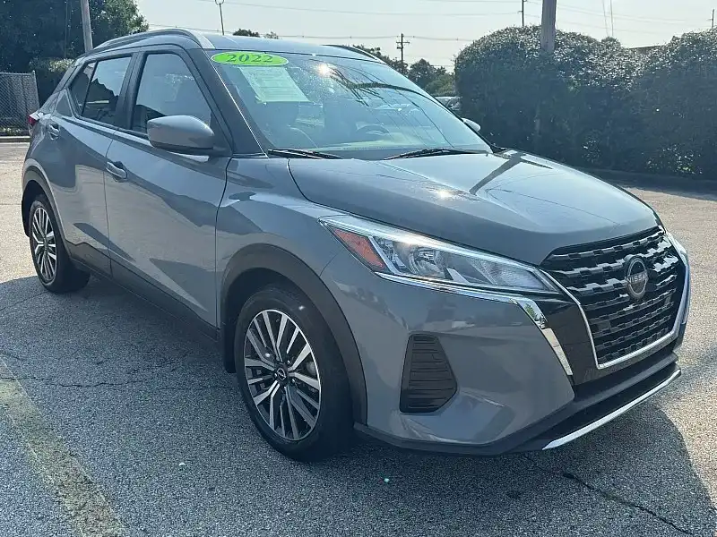 2022 Nissan Kicks 1.6 SV's photo