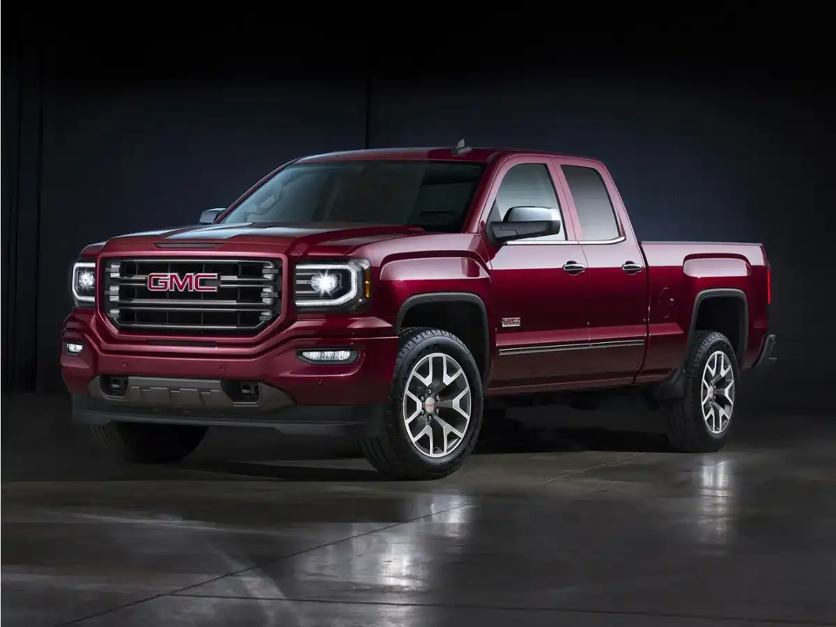 2016 GMC Sierra 4WD Crew Cab Short Box SLT's photo