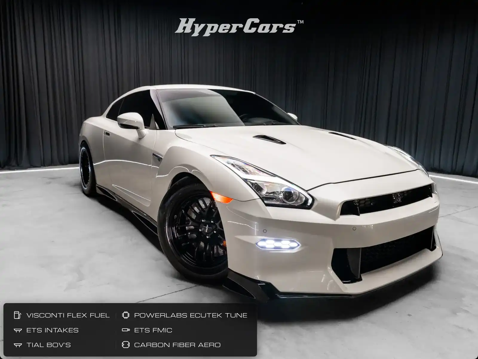 2024 Nissan GT-R Premium's photo