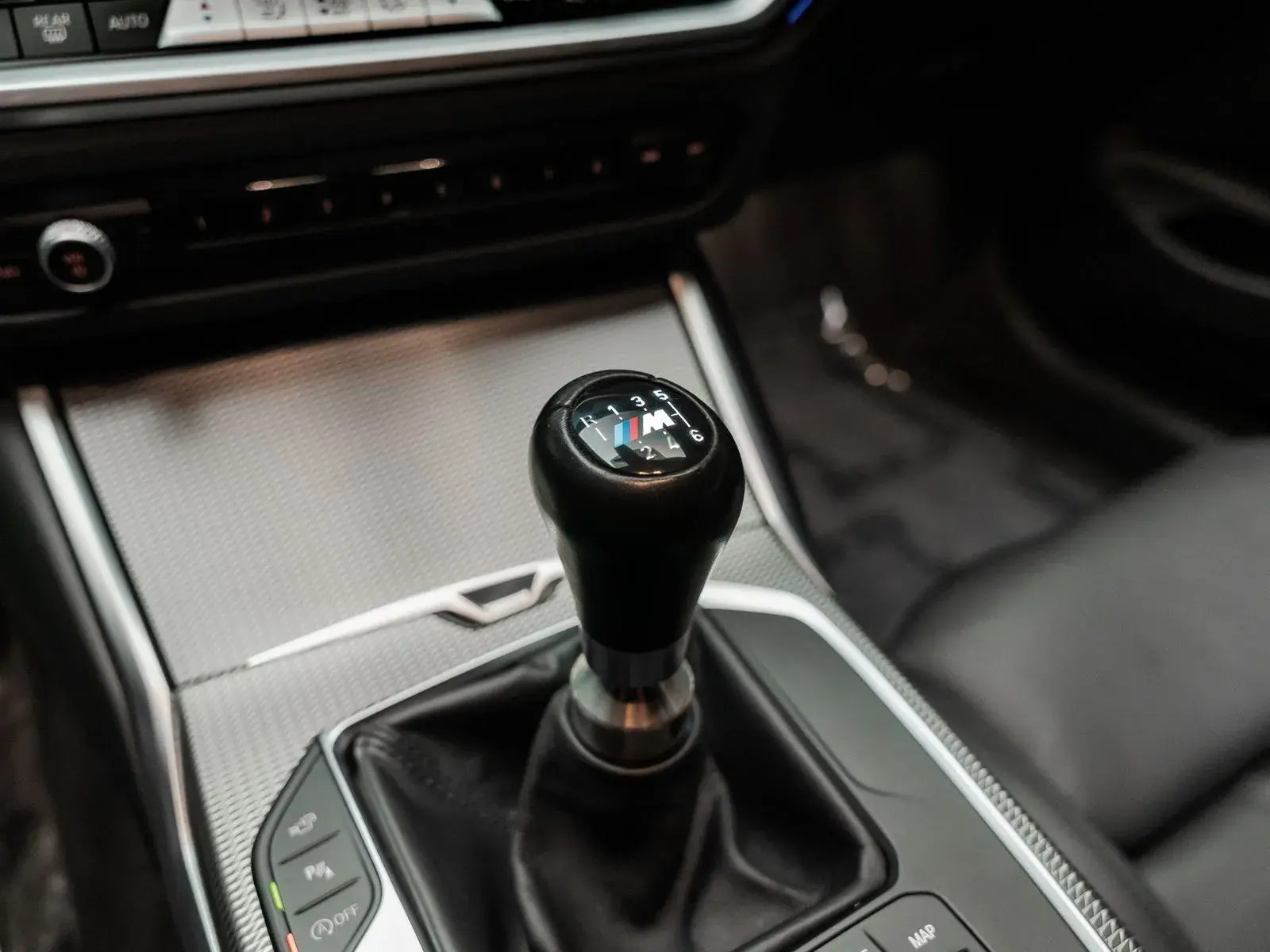 2023 BMW M4 Base photo 5
