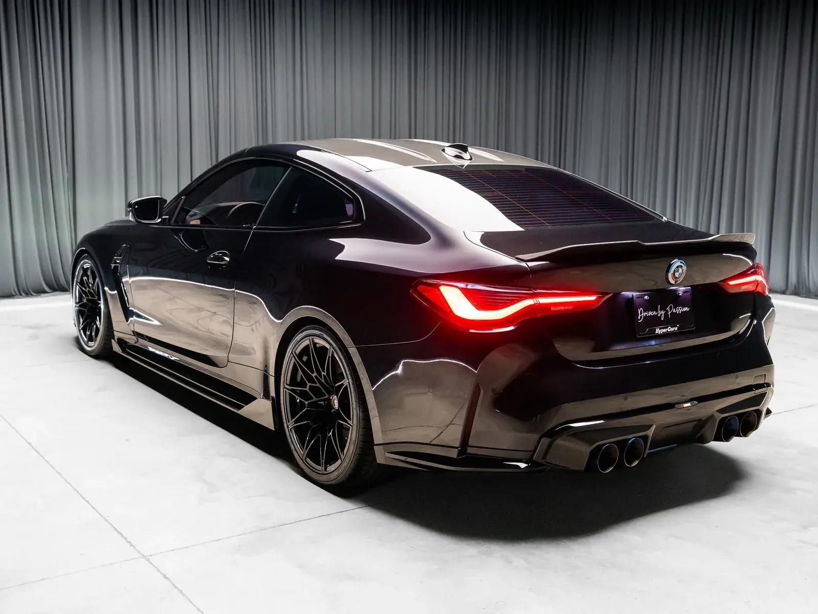 2023 BMW M4 Base photo 3