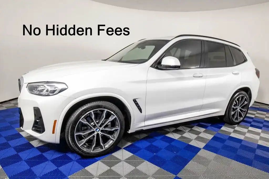 2022 BMW X3 sDrive30i's photo