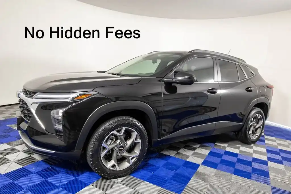2025 Chevrolet Trax LT's photo