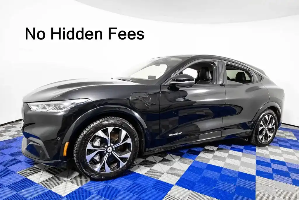 2021 Ford Mustang-Mach-e Premium's photo