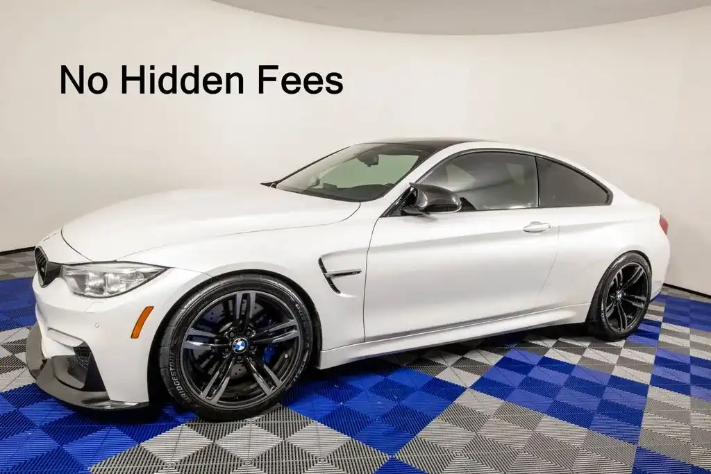 2015 BMW M4 Base's photo
