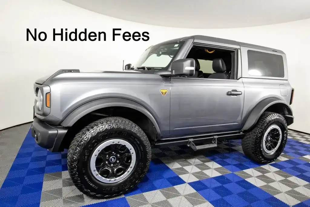 2023 Ford Bronco Badlands 4WD's photo