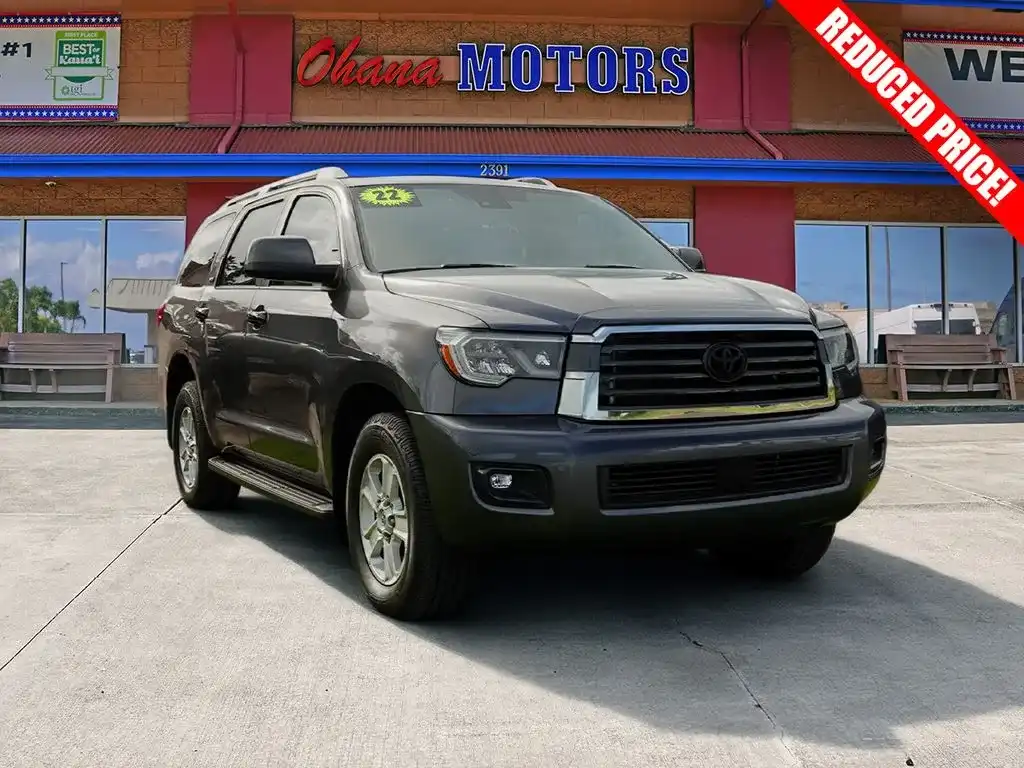 2022 Toyota Sequoia 5.7 Auto 4WD SR5's photo