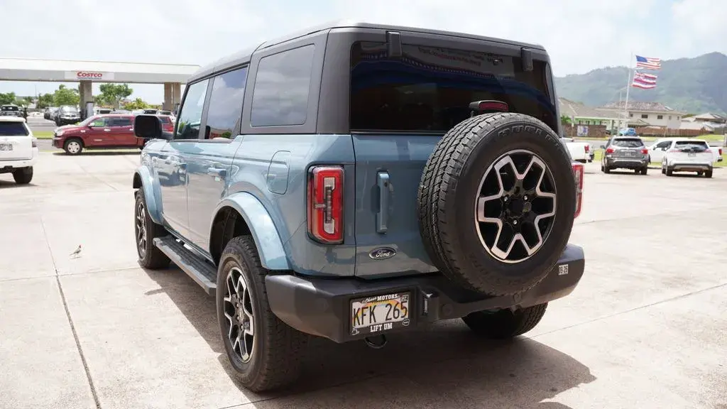 2023 Ford Bronco Outer Banks 4x4 photo 5