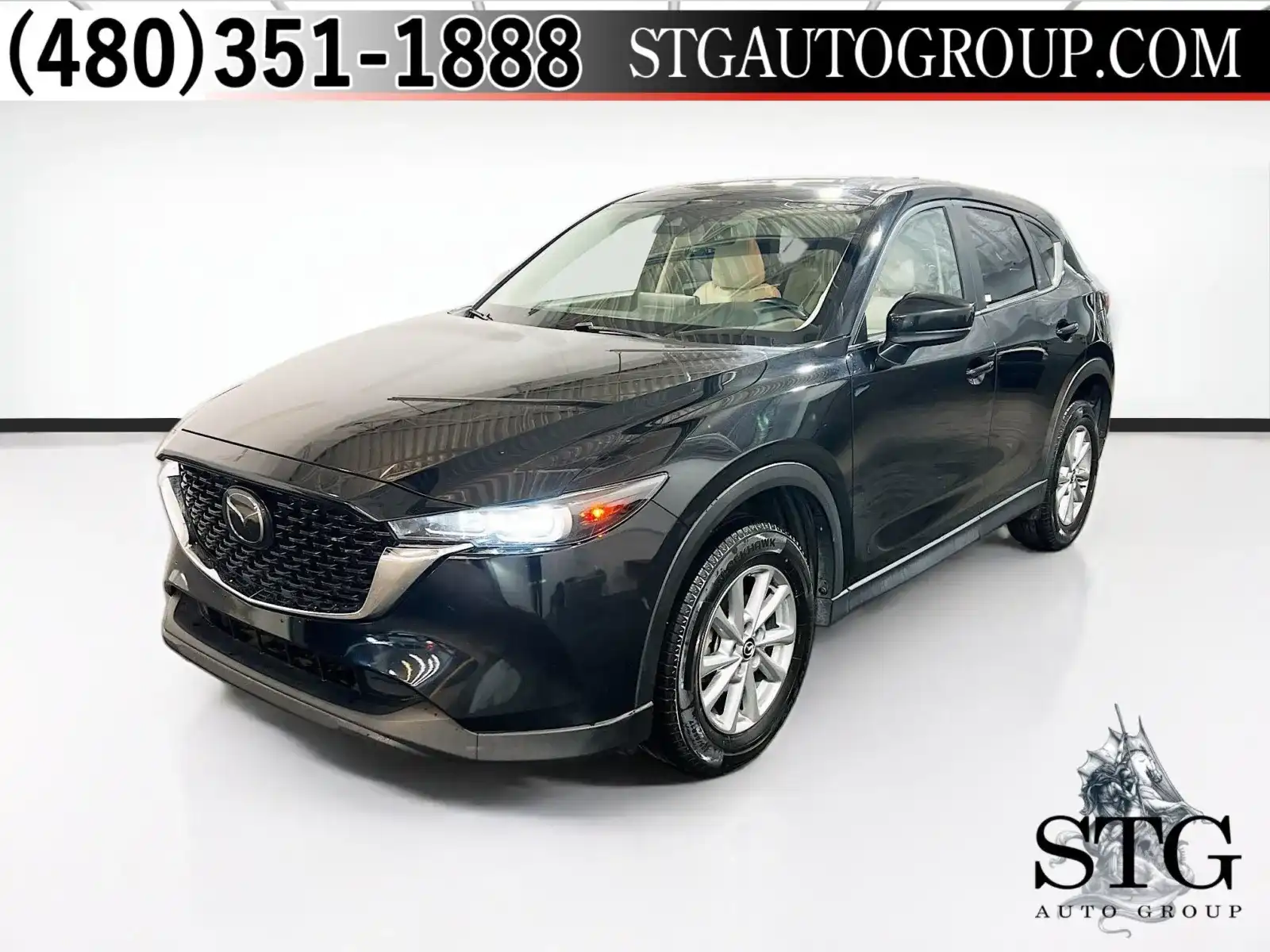 2023 Mazda CX-5 S Preferred package Auto AWD's photo