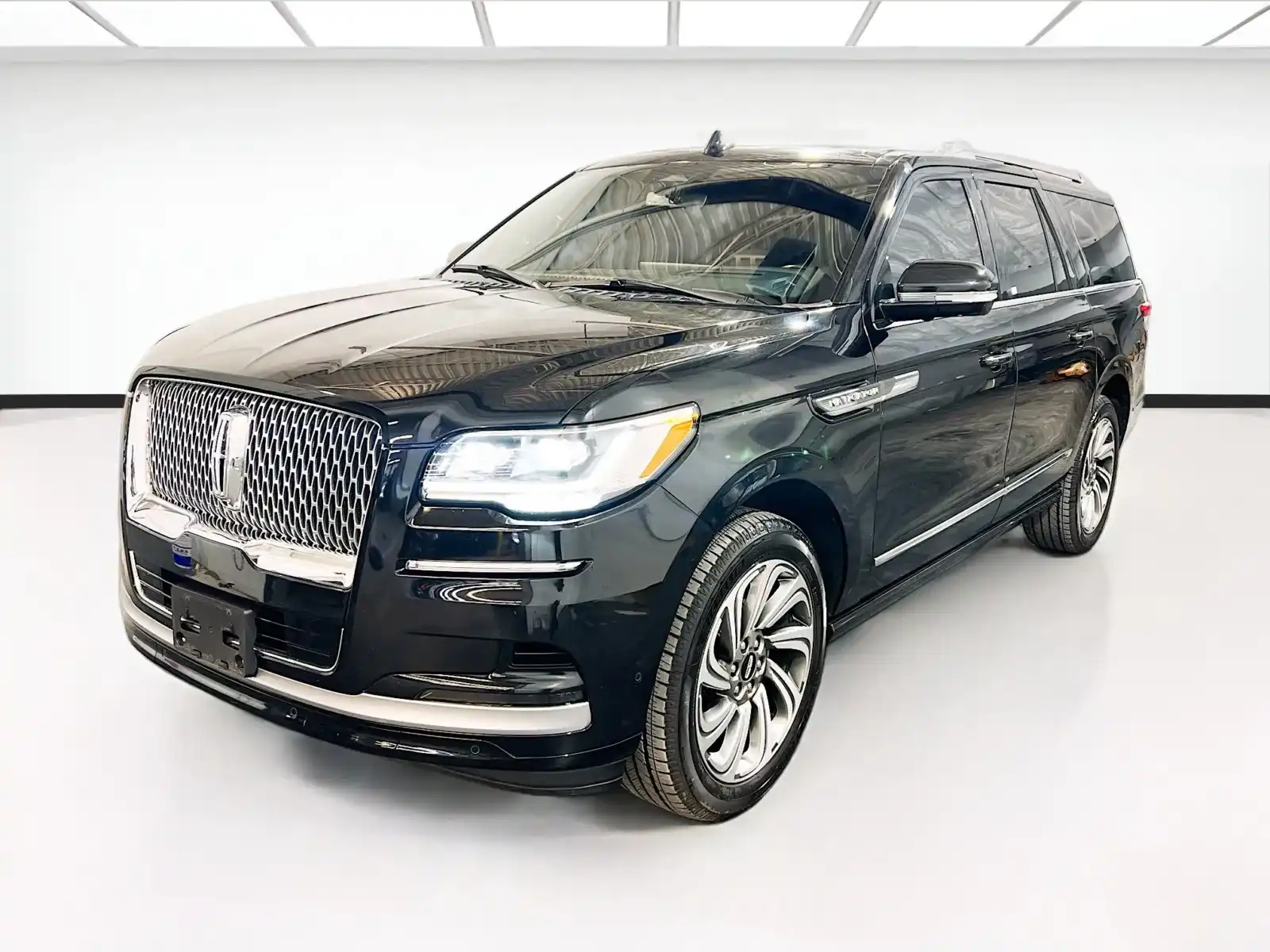 2022 Lincoln Navigator Reserve L 4WD's photo