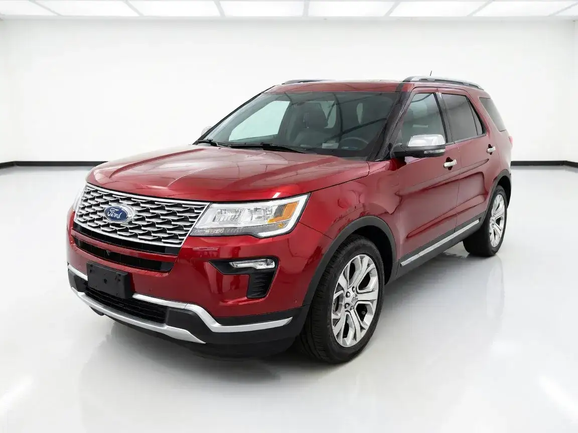 2018 Ford Explorer Platinum 4WD photo 1