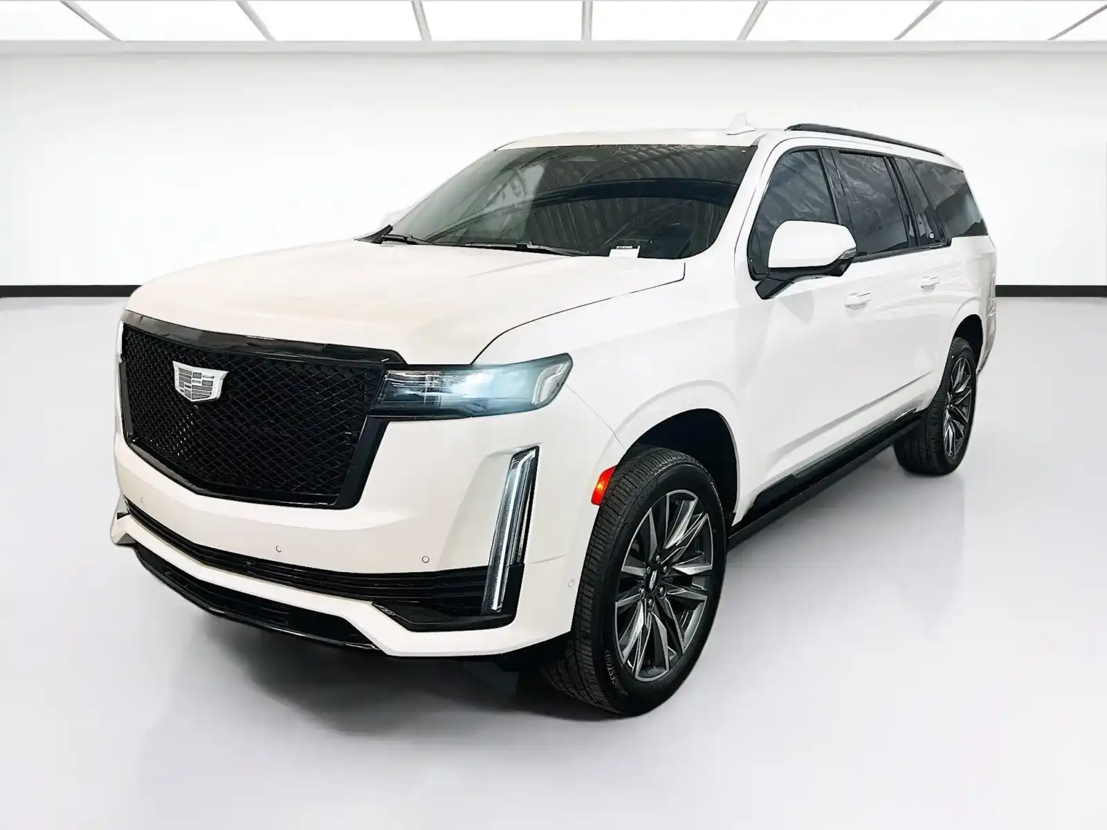 2022 Cadillac Escalade ESV Sport's photo