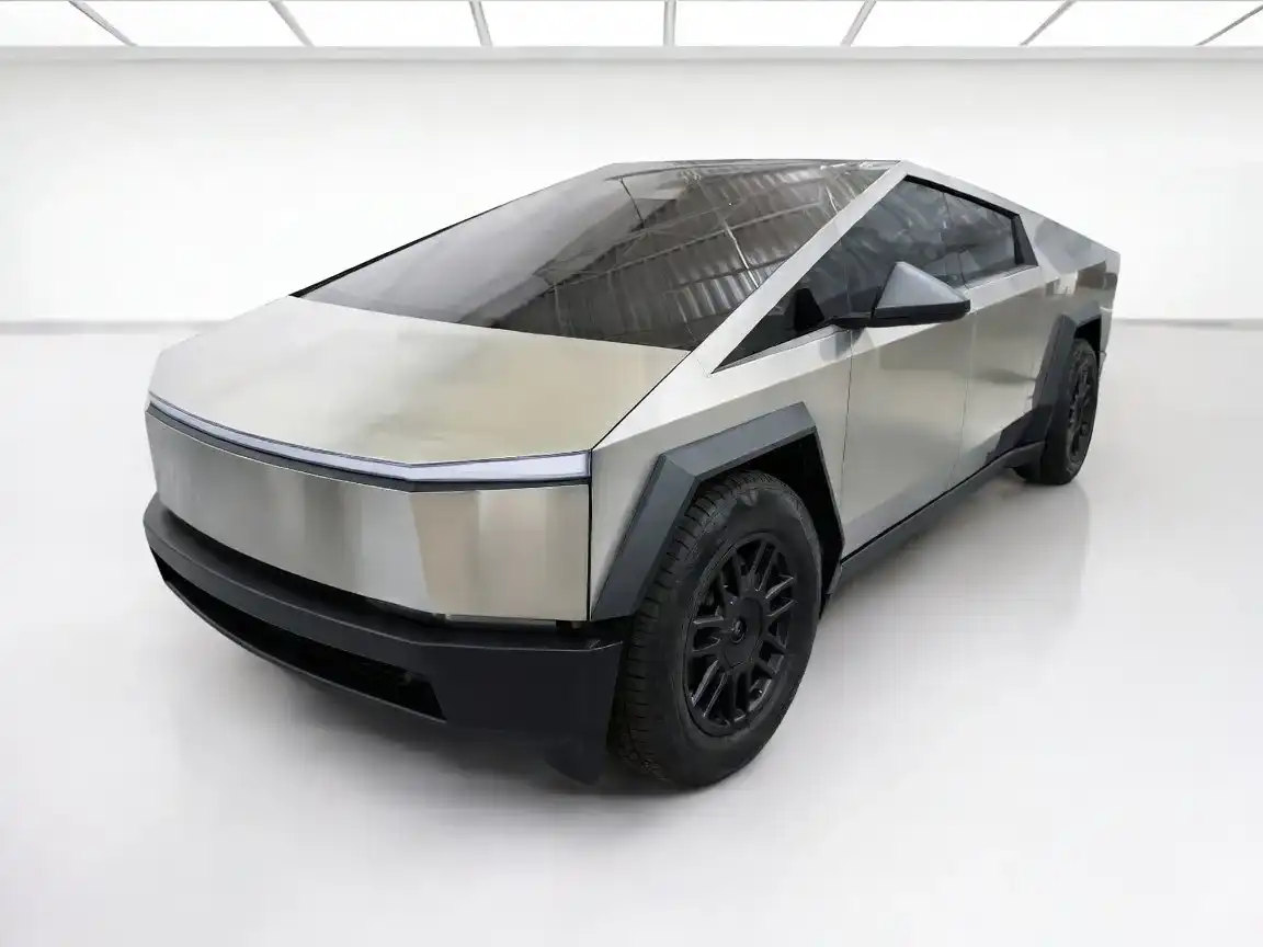 2025 Tesla Cybertruck All-Wheel Drive's photo