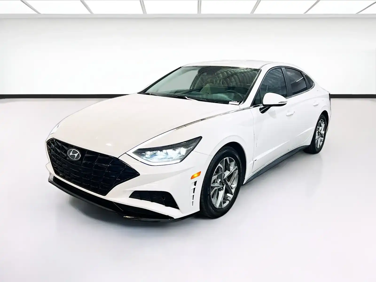 2023 Hyundai Sonata SEL's photo
