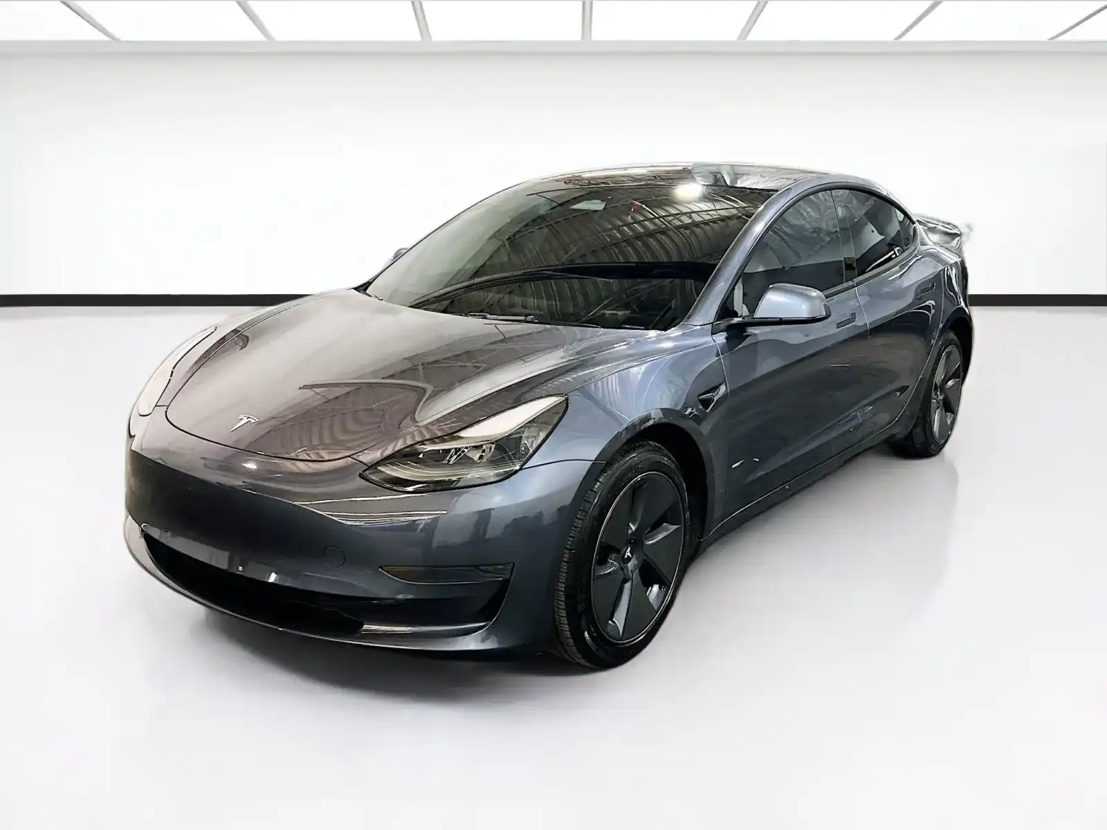 2023 Tesla Model 3 Base's photo
