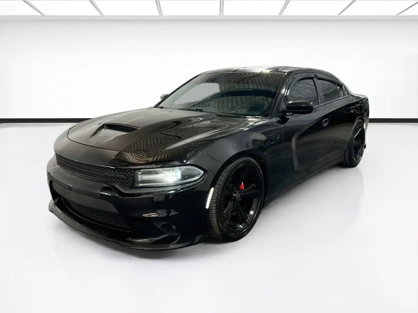 2019 Dodge Charger R/T Plus's photo