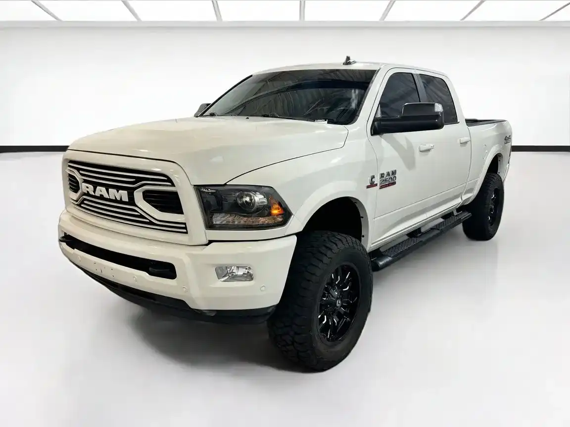 2018 RAM 2500 Laramie 4X4 Crew Cab SWB's photo