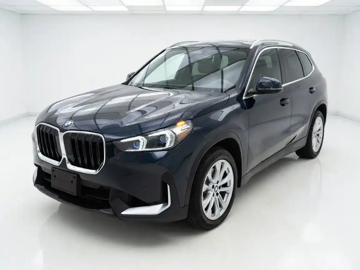 2023 BMW X1 xDrive28i's photo