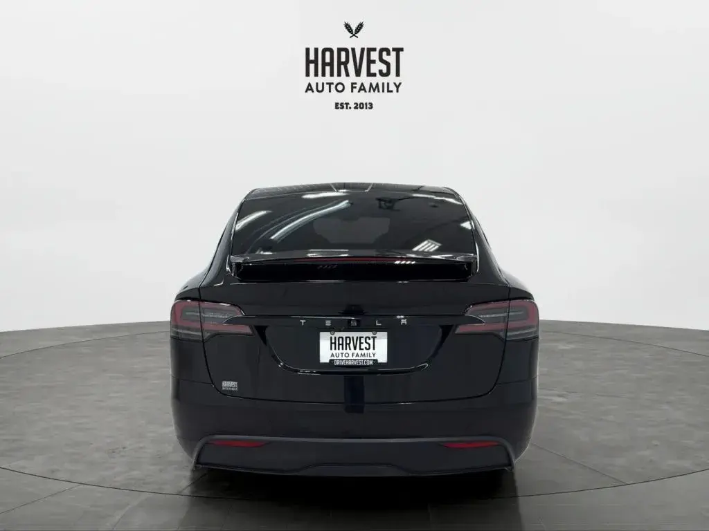 2024 Tesla Model X Long Range photo 5