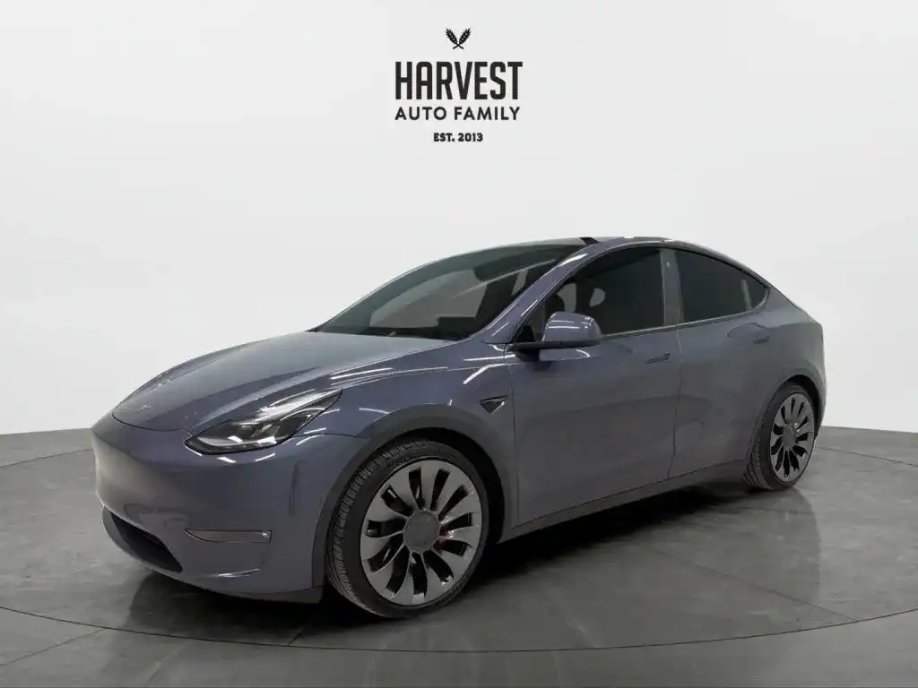 2022 Tesla Model Y Performance Dual Motor All-Wheel Drive's photo