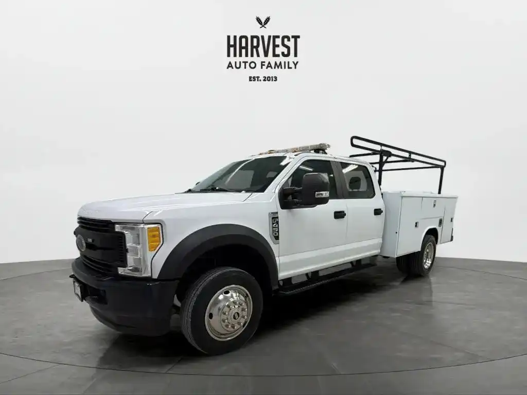 2017 Ford F-450 XL 4x4 Crew Cab 203-In DRW's photo