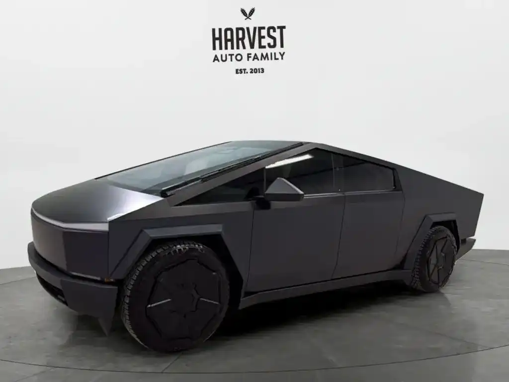 2024 Tesla Cybertruck All-Wheel Drive's photo