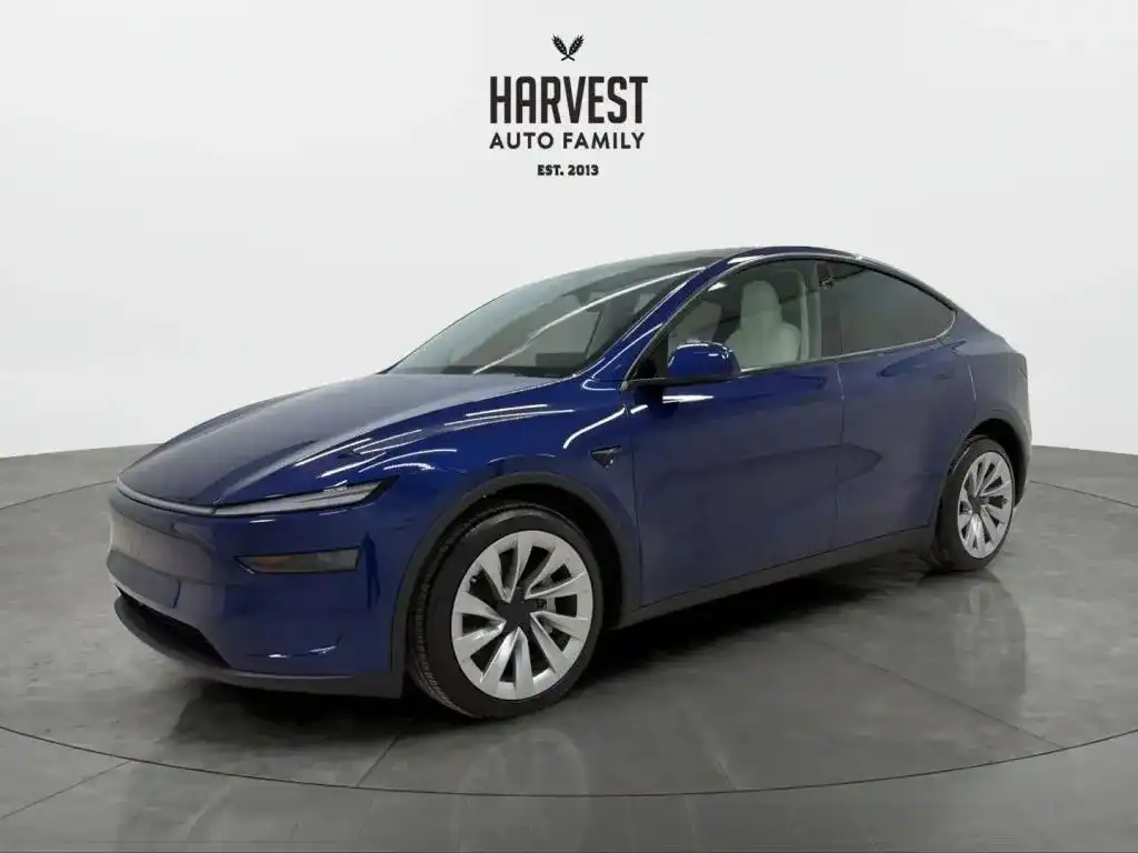 2026 Tesla Model Y Standard All-Wheel Drive's photo