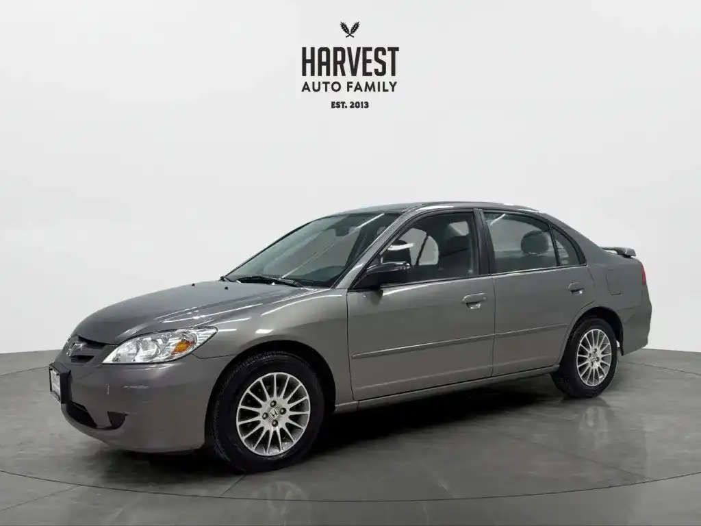 2005 Honda Civic LX 4AT's photo
